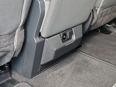 Used 2024 Ford F250 XL w/ STX Appearance Package image 11