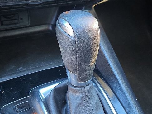 Used 2016 MAZDA MAZDA3 i Sport w/ Preferred Equipment Package image 15