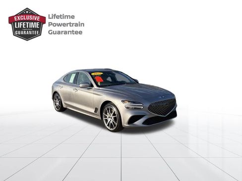 Used 2025 Genesis G70 2.5T RWD image 9