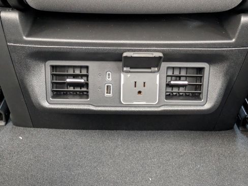 New 2026 GMC Sierra 2500 SLE image 16