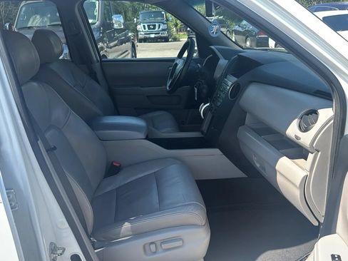 Used 2011 Honda Pilot EX-L image 16