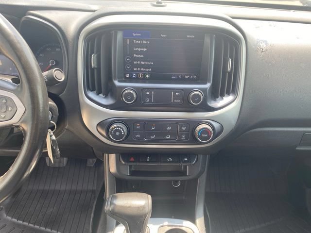 Used 2020 Chevrolet Colorado LT w/ LT Convenience Package AWD/4WD image 17