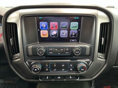 Used 2017 Chevrolet Silverado 1500 LT image 25