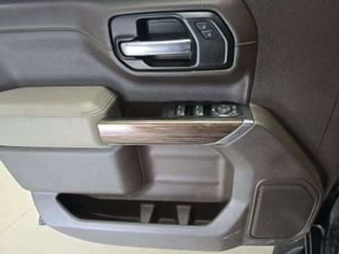 Used 2020 Chevrolet Silverado 1500 LT w/ Texas Edition RWD image 8