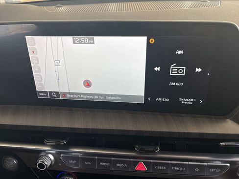 Used 2023 Kia Telluride EX image 19