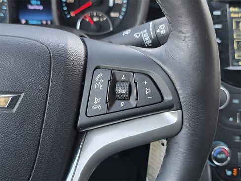 Used 2015 Chevrolet Malibu LT w/ Leather Package image 25