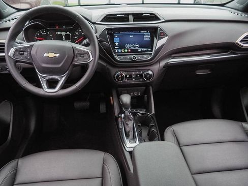Certified 2023 Chevrolet TrailBlazer ACTIV w/ Convenience Package AWD/4WD image 9