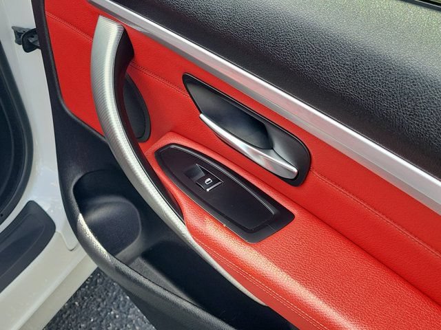 Used 2020 BMW 430i Coupe w/ Convenience Package RWD image 9