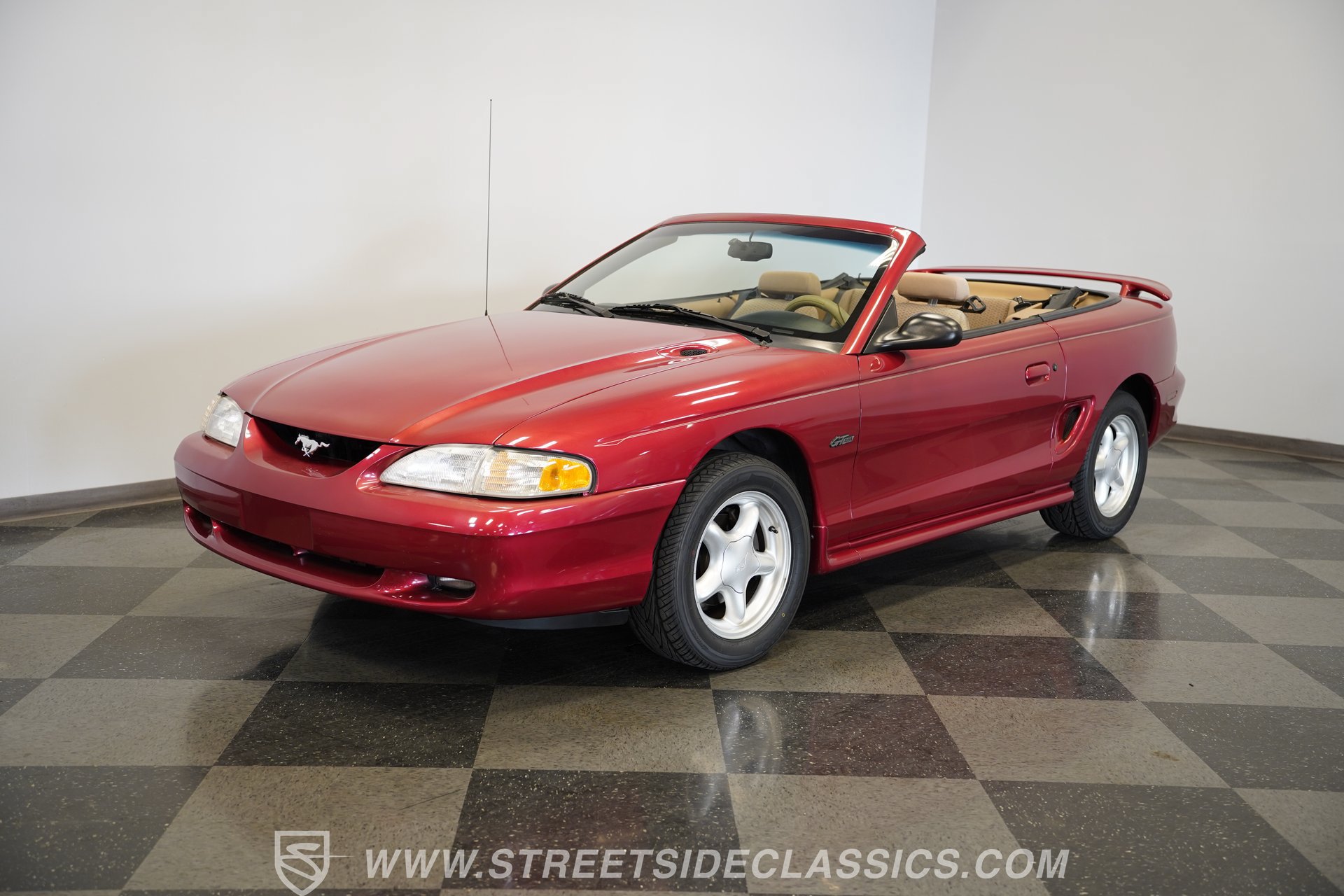 Used 1998 Ford Mustang GT RWD image 6