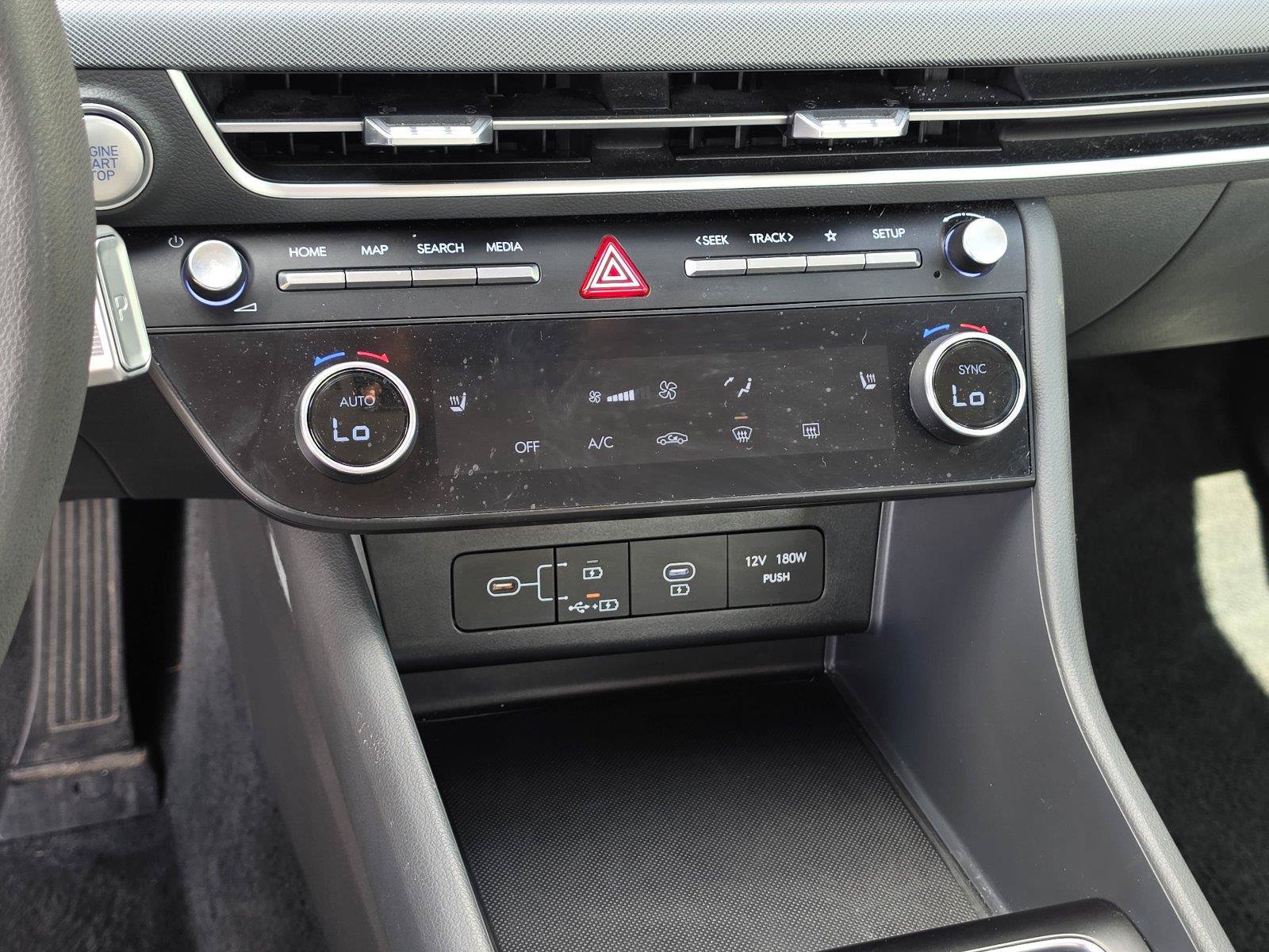 Used 2025 Hyundai Sonata SEL FWD image 21