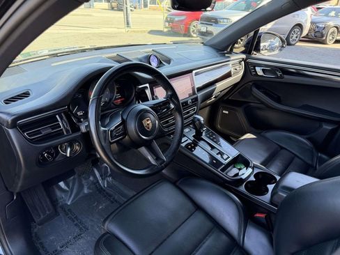 Used 2022 Porsche Macan S AWD/4WD image 22