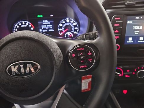 Used 2021 Kia Soul GT-Line FWD image 22