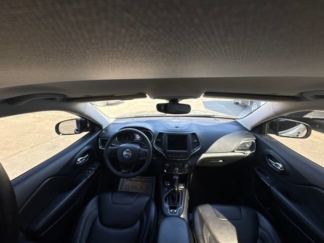 Used 2023 Jeep Cherokee Altitude Lux AWD/4WD image 16
