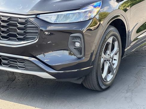 Certified 2024 Ford Escape ST-Line Select w/ Tech Pack #2 AWD/4WD image 9