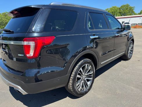 Used 2016 Ford Explorer Platinum AWD/4WD image 11