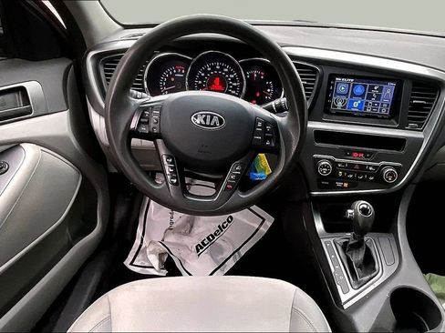 Used 2013 Kia Optima LX image 10