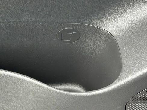 Certified 2026 Nissan Rogue SV AWD/4WD image 22