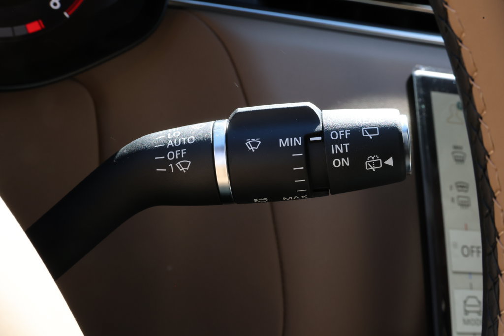 New 2027 Land Rover Range Rover Sport Dynamic SE AWD/4WD image 21