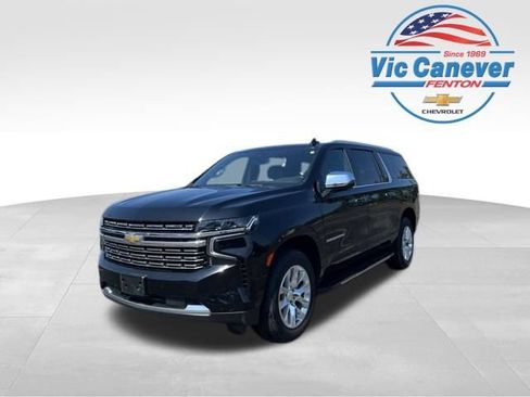 Used 2024 Chevrolet Suburban Premier AWD/4WD image 1