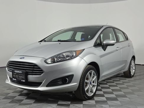 Used 2019 Ford Fiesta SE w/ Equipment Group 201A FWD image 3