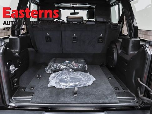 Used 2023 Jeep Wrangler Unlimited Rubicon 4xe w/ Steel Bumper Group AWD/4WD image 9