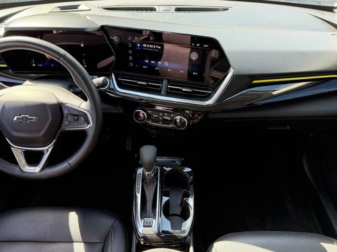 Used 2025 Chevrolet Trax ACTIV w/ Driver Confidence Package FWD image 10