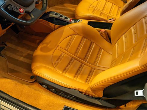 Certified 2016 Ferrari 488 GTB RWD image 12