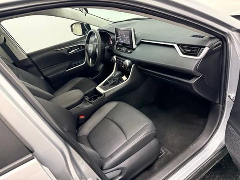 Used 2025 Toyota RAV4 XLE Premium w/ Weather Package AWD/4WD image 37