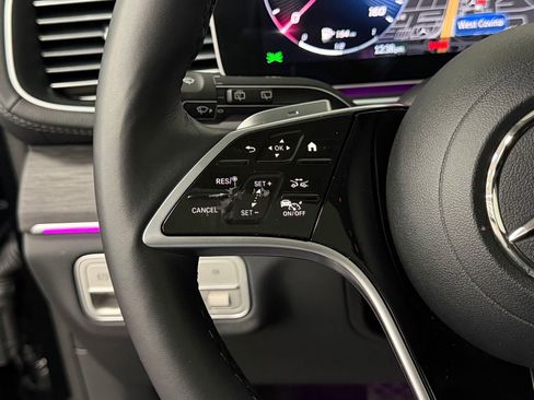 Used 2026 Mercedes-Benz GLS 450 4MATIC image 28