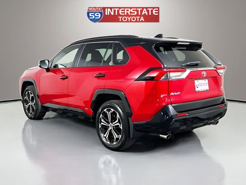 Certified 2025 Toyota RAV4 XSE w/ Weather Package AWD/4WD image 5