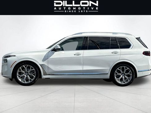 Used 2025 BMW X7 xDrive40i AWD/4WD image 7