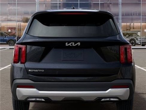 New 2026 Kia Sorento LX FWD image 40