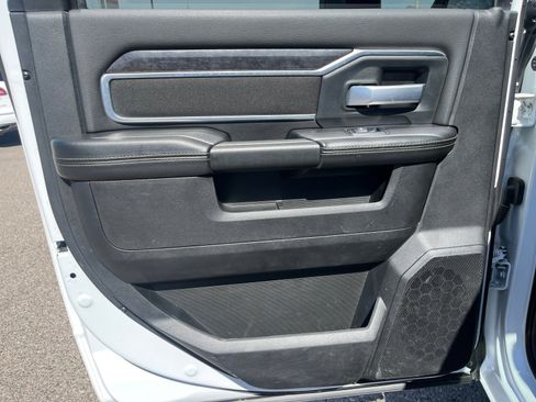 Used 2024 RAM 3500 Big Horn image 16