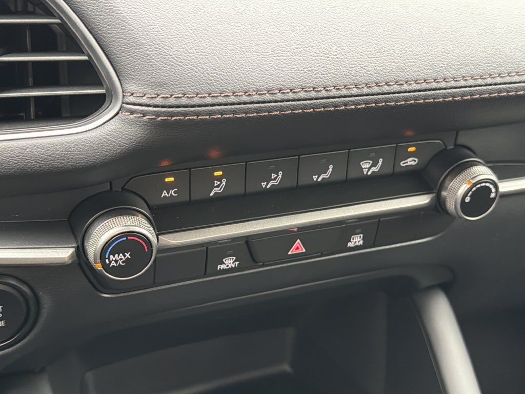 New 2026 MAZDA MAZDA3 s FWD image 19