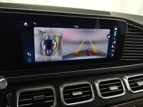 Used 2024 Mercedes-Benz GLS 450 4MATIC image 30