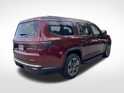 Used 2024 Jeep Wagoneer Series II w/ Flexible Seating Group