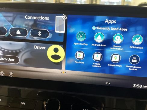 Used 2024 Nissan Rogue Platinum w/ Platinum Premium Package image 17