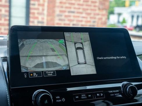 Used 2023 INFINITI QX80 Sensory w/ Cargo Package AWD/4WD image 30