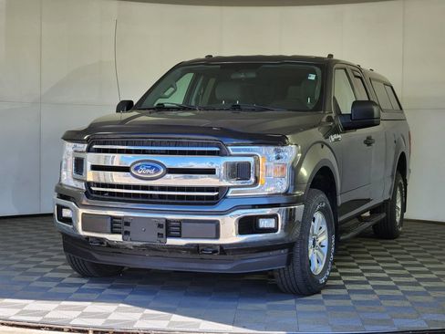 Used 2018 Ford F150 XLT AWD/4WD image 3
