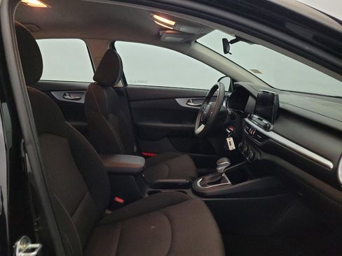 Used 2023 Kia Forte LXS w/ LXS Technology Package FWD image 21
