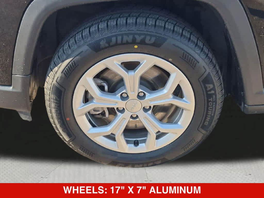 Used 2024 Jeep Compass Latitude AWD/4WD image 13