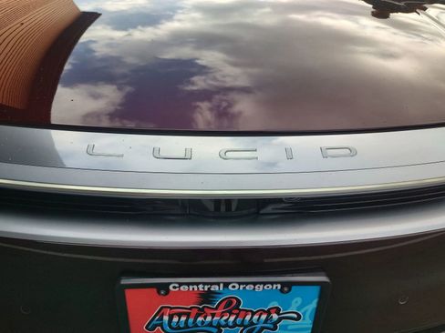 Used 2023 Lucid Air Touring image 10
