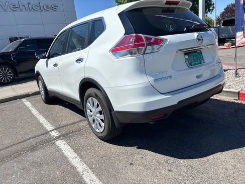 Used 2015 Nissan Rogue S AWD/4WD image 11