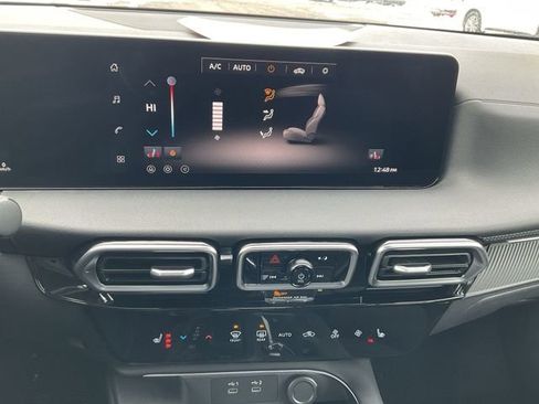 New 2026 Nissan Sentra SV w/ SV Convenience Package image 16