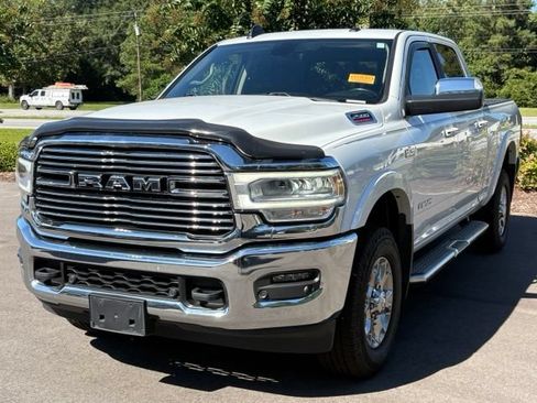 Used 2022 RAM 2500 Laramie AWD/4WD image 1
