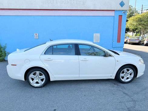 Used 2008 Chevrolet Malibu LS w/ HVV6 Engine Package FWD image 9