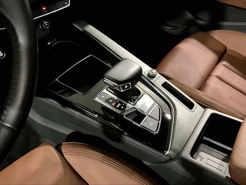 Used 2020 Audi A4 2.0T Premium Plus w/ Premium Plus Package image 17