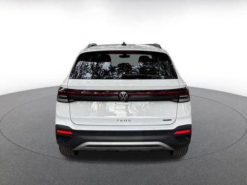 Used 2025 Volkswagen Taos S AWD/4WD image 6