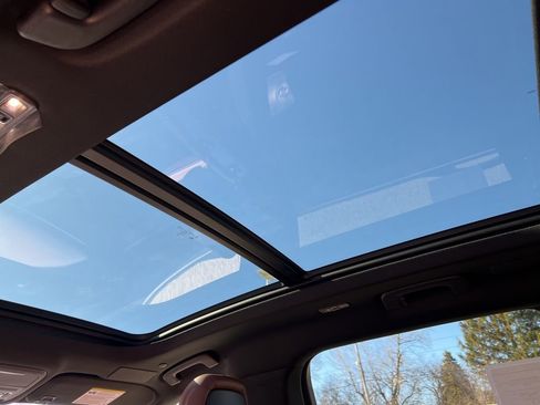 New 2026 Lincoln Nautilus Reserve image 36