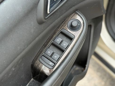 Used 2015 Chevrolet Malibu LTZ image 12